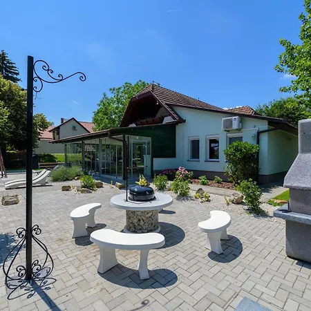 Villa Diofa Vendeghaz