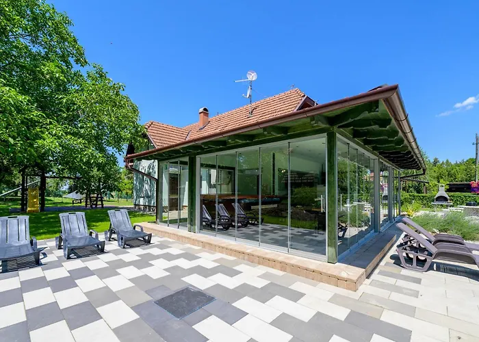 Diofa Vendeghaz ヴィラ Békésszentandrás